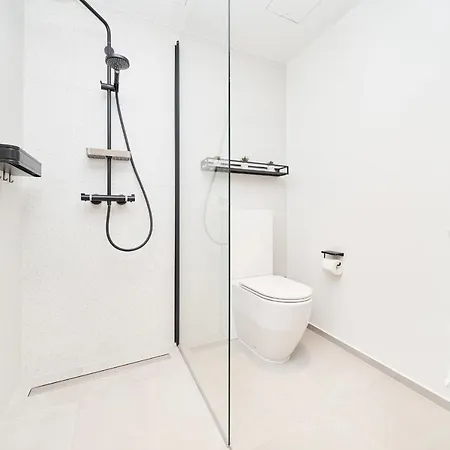 Serenity In The - Retreat Tallin