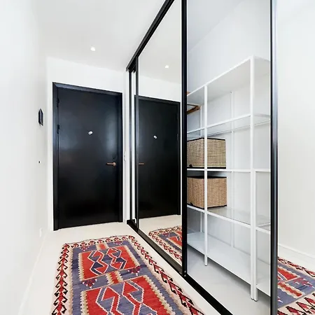 Serenity In The - Retreat *