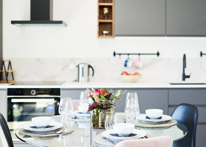 Serenity In The - Retreat *